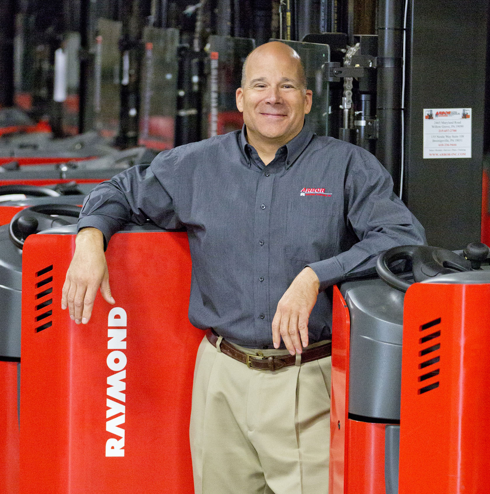 Al Messics warehouse layout design racking radioshuttle